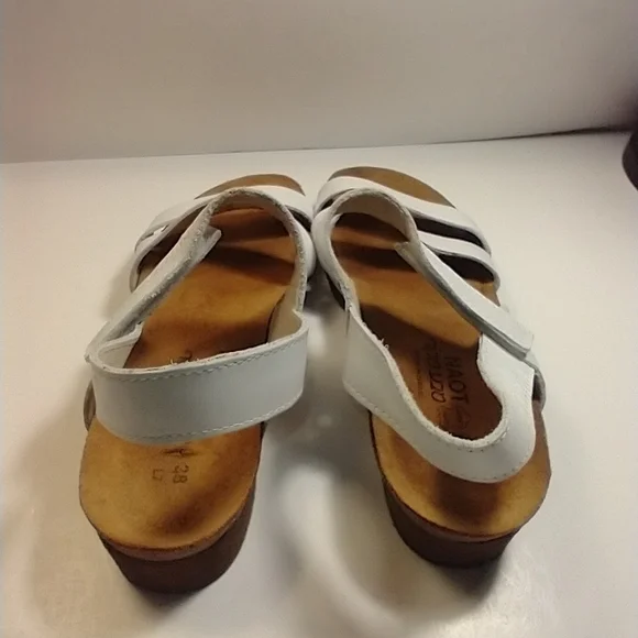 Naot Kayla White Leather Comfort Wedge Sandals Women's sz 7(38). - Picture 5 of 10